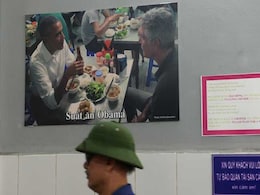 Barack Obama's Vietnam Noodle Visit Sparks Feeding Frenzy Barack Obama's Vietnam Noodle Visit Sparks Feeding Frenzy