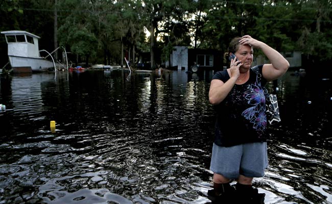 Hermine Pounds Florida, Then Churns North Into Carolinas