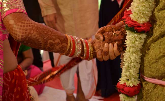 Groom Arranges 'Helicopter Palanquin' For Bride