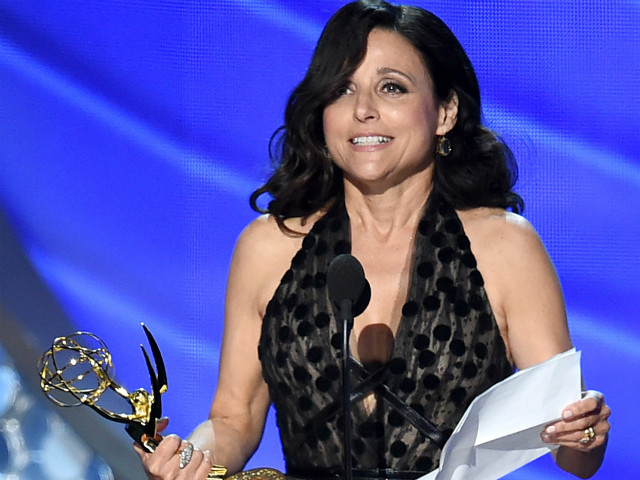 Emmy 2016: Julia Louis-Dreyfus Remembered Father in Emotional Speech