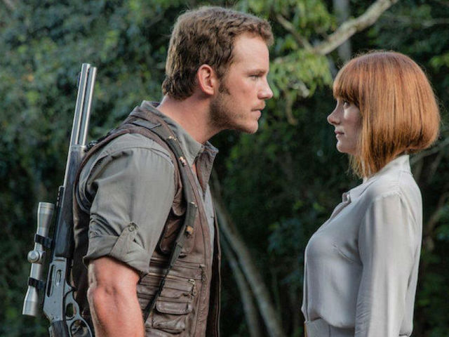Bryce Dallas 'Worships' Chris Pratt. Actors Deny Feud Rumours on Twitter