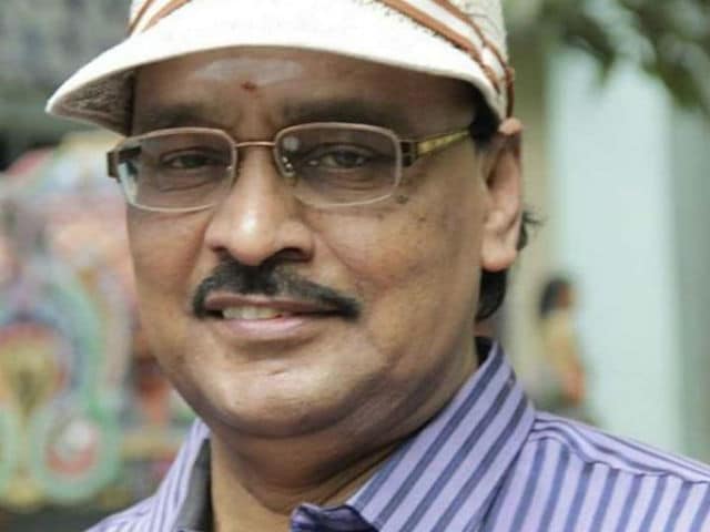 K Bhagyaraj Joins Vishal, Rakul Preet Singh in Thupparivaalan