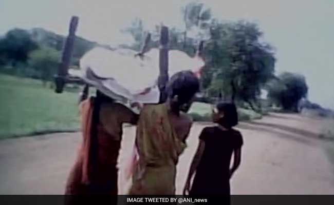 Daughters Dismantle Own Roof Top To Collect Wood For Mother's Funeral