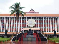 केरल में मंत्रियों और विधायकों की सेलरी बढ़ेगी, विधानसभा में विधेयक पेश