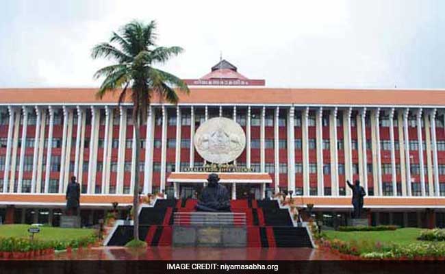 Opposition Protest In Kerala Assembly Over Medical Fees Hike