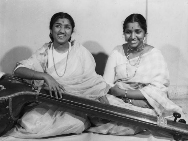 Lata Mangeshkar Is 87. Gets Love From Bollywood On Twitter