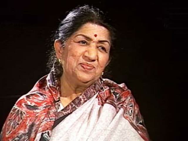 Lata Mangeshkar Says, On My Birthday, Remember and Donate for Soldiers