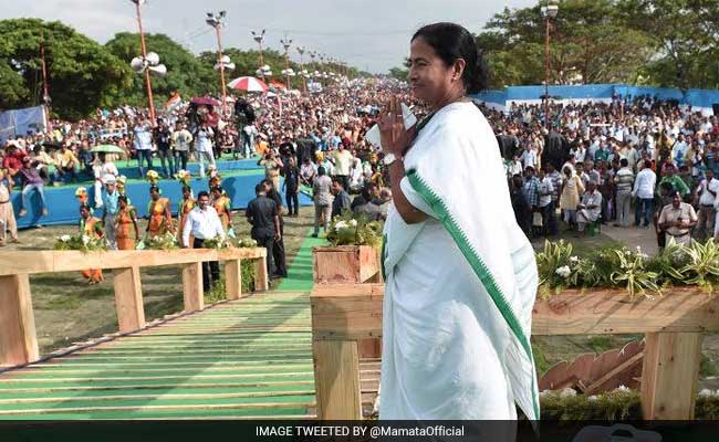 Singur Farmers To Get Back Land After Durga Puja: Mamata Banerjee