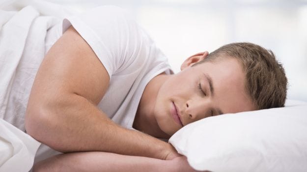 Early Bed Time May Be Warning Sign For Heart Problems In Men