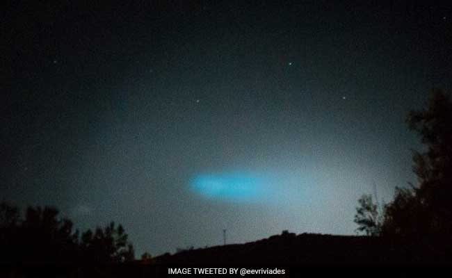 Suspected Meteorite Whizzes Past Cyprus And Explodes, Lights Up Night Sky