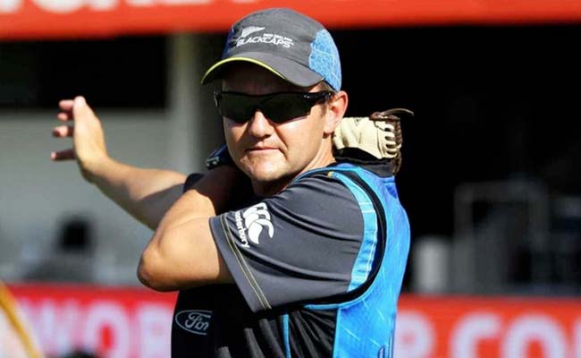 भारत के साथ गुलाबी गेंद से टेस्ट पर चर्चा हुई, लेकिन बात नहीं बनी : न्यूजीलैंड के कोच हेसन
