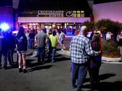 8 People Taken To A Hospital After Minnesota Mall Stabbings, Attacker Shot Dead