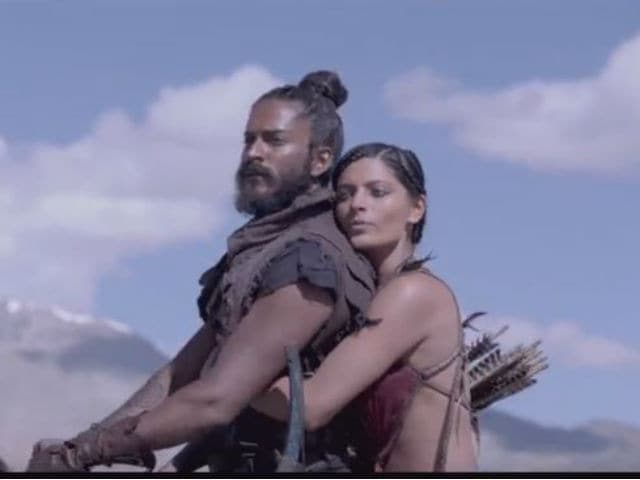 Harshvardhan, Saiyami Dare You to Love in Mirzya Title Track