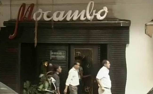 कोलकाता : प्रसिद्ध मोकैंबो रेस्‍टोरेंट को 'रेसिस्‍ट' कहने वाला फेसबुक पोस्‍ट हुआ वायरल