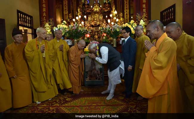 PM Modi Visits Historic Pagoda Temple, Ho Chi Minh's Stilt House