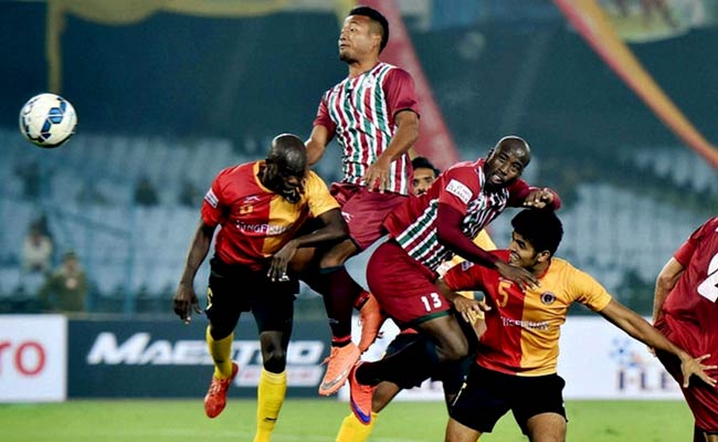 फुटबॉल लीग : ईस्ट बंगाल और मोहन बागान में से नहीं पहुंची एक टीम, मैच रद्द