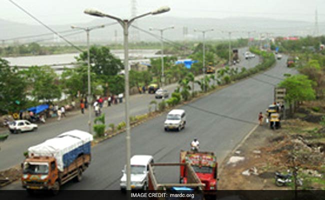 4 Die In Car Accident Near Lonavala On Mumbai-Pune Expressway