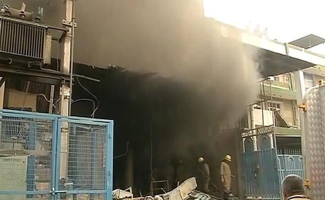1 Dead, 3 Feared Trapped In Fire At Delhi Plastic Factory