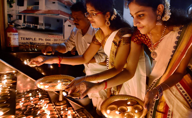 Cultural Procession Marks End Of Onam Celebrations In Kerala