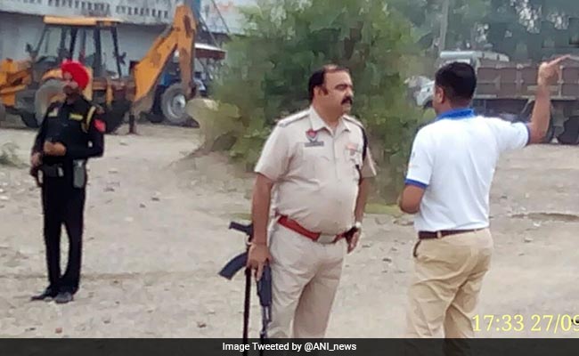 Pathankot On Red Alert; Search Continues For Armed Men