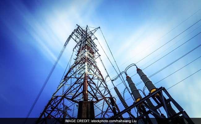 Delhi Cab Driver Dies While Trying To Save 2 Men From Electrocution