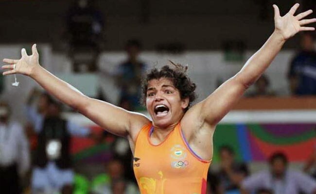 PWL-3: दिल्ली पर भारी पड़े मुम्बई के महारथी, मुकाबले में दी 5-2 से मात PWL-3: दिल्ली पर भारी पड़े मुम्बई के महारथी, मुकाबले में दी 5-2 से मात