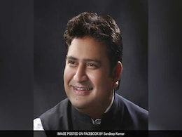 सेक्स सीडी : दिल्ली सरकार के बर्खास्त मंत्री संदीप कुमार को मिली जमानत सेक्स सीडी : दिल्ली सरकार के बर्खास्त मंत्री संदीप कुमार को मिली जमानत