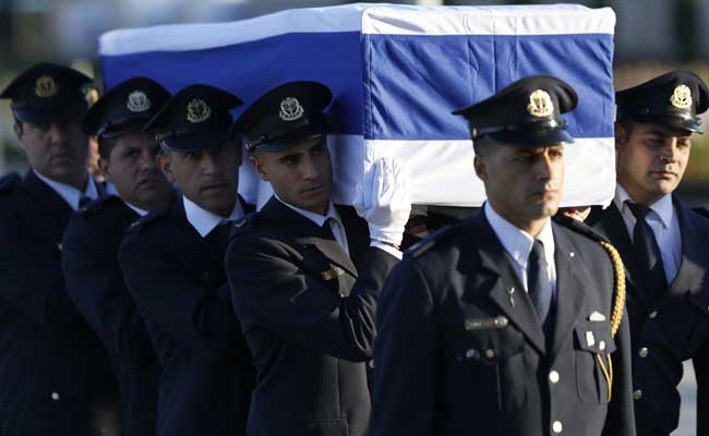 Israel Begins Paying Last Respects To Shimom Peres