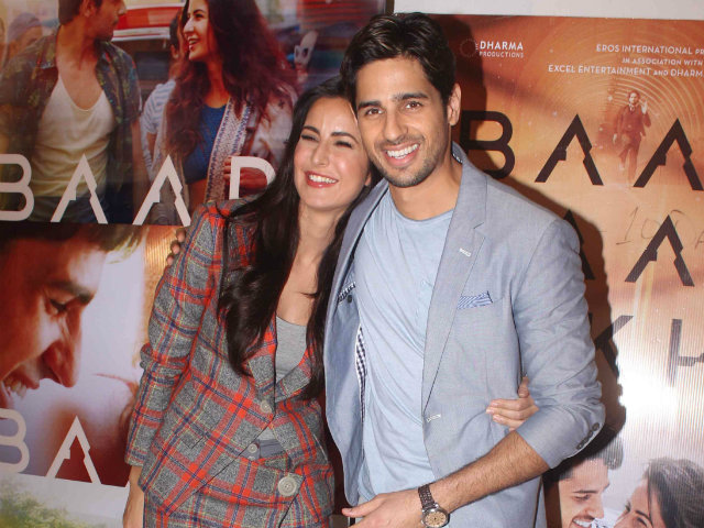 Katrina, Sidharth Allegedly Offloaded After Delaying Flight. Details Here