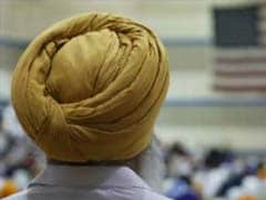 Indian Sikh Pilgrims Arrive In Pakistan For Guru Nanak Anniversary