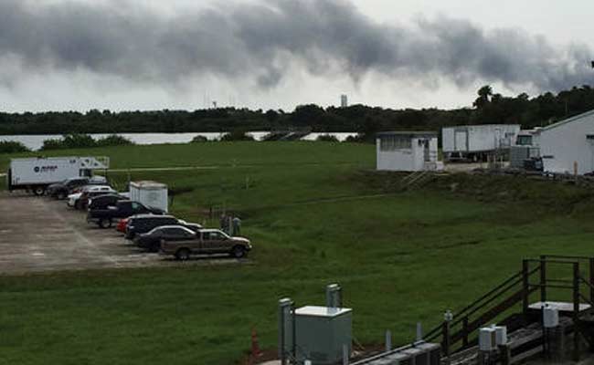 SpaceX Falcon 9 Rocket Explodes During Test Firing In Florida
