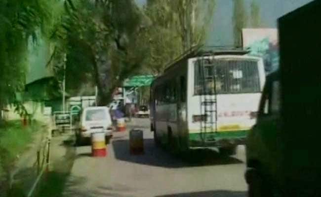 उरी हमले के बावजूद जारी है श्रीनगर-मुजफ्फराबाद के बीच 'कारवां-ए-अमन'