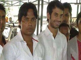 SC ने सीबीआई से पूछा- शहाबुद्दीन व तेज प्रताप के साथ मोहम्मद कैफ की फ़ोटो को लेकर क्या जांच की? SC ने सीबीआई से पूछा- शहाबुद्दीन व तेज प्रताप के साथ मोहम्मद कैफ की फ़ोटो को लेकर क्या जांच की?