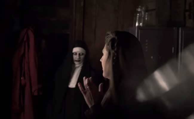 The Conjuring 2 S Nun Tried To Prank People It Hilariously Backfired