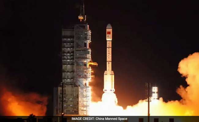 China's Tiangong 1 Space Station Will Fall To Earth - Somewhere - In 2017.