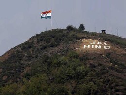 भारत ने पाकिस्तानी उच्चायुक्त को तलब कर उरी हमले के सबूत सौंपे, आतंकी गाइडों के नाम भी बताए भारत ने पाकिस्तानी उच्चायुक्त को तलब कर उरी हमले के सबूत सौंपे, आतंकी गाइडों के नाम भी बताए