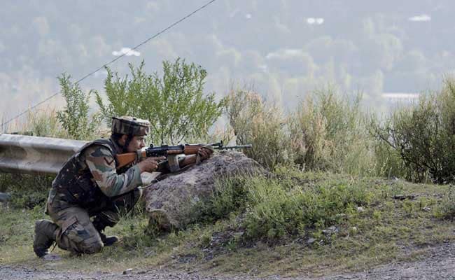 जम्मू-कश्मीर में घुसपैठ की कोशिश कर रहे कई आतंकियों को सेना ने मार गिराया, एक जवान शहीद