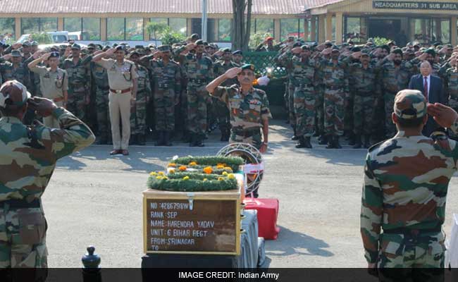 उरी हमला : बिहार सरकार शहीद के आश्रितों को अब 11 लाख रुपये की देगी अनुग्रह राशि