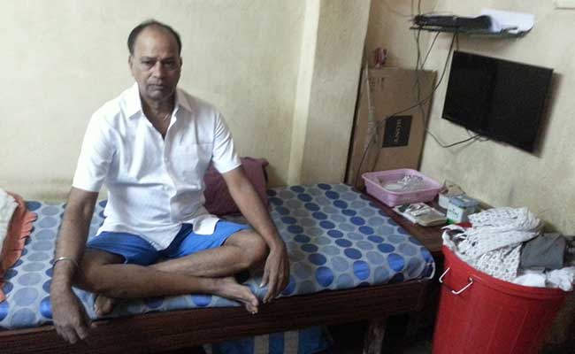 आयकर विभाग की वड़ापाव और डोसा वालों पर नज़र, मुंबई और ठाणे में तक़रीबन 50 छापे