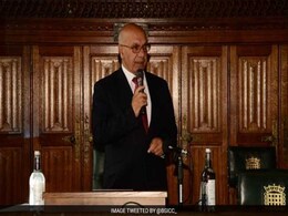 UK Lawmaker Calls On India To End Demonetisation Stress For NRIs UK Lawmaker Calls On India To End Demonetisation Stress For NRIs