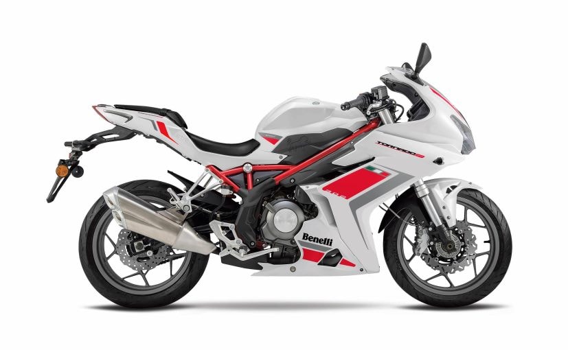 Benelli TNT 300 And 302R Receive Price Cuts Of Up To Rs. 60 000