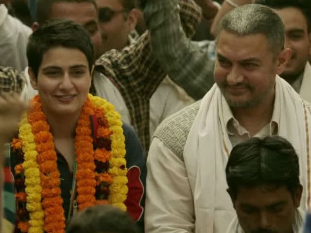 Dangal Trailer: 'Brilliance, Thy Name is Aamir Khan,' Tweet Celebs