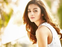 Alia Bhatt Gets a New Fan. This TV Actor Thinks She is 'the Best'