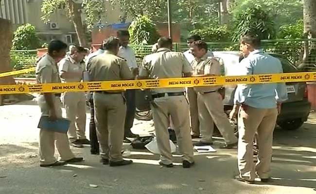 60-Year-Old Stabs Wife To Death In Car In South Delhi