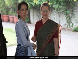 Myanmar's Aung San Suu Kyi Meets Congress President Sonia Gandhi Myanmar's Aung San Suu Kyi Meets Congress President Sonia Gandhi