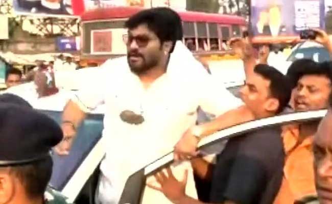 Stone Hits Minister Babul Supriyo As Mob Attacks His Convoy, Wrecks Car