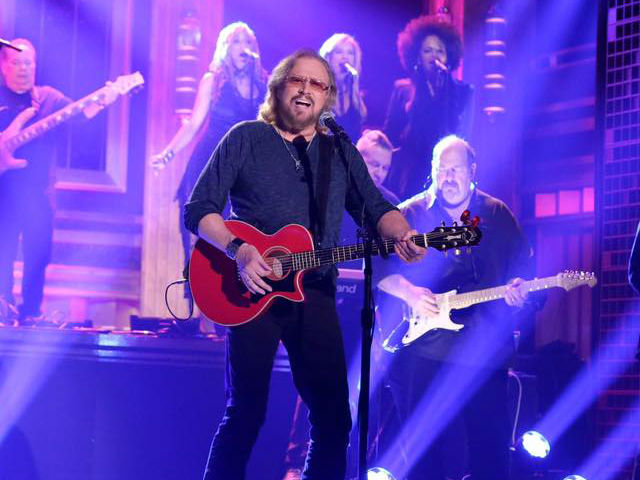 Bee Gees' Barry Gibb Wants To Collaborate With Justin Timberlake