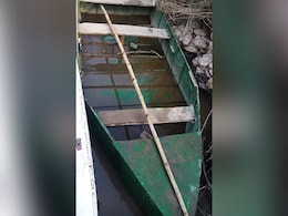 Boat Seized In Ravi River Near Atari Border Belongs To Pak Rangers: BSF Boat Seized In Ravi River Near Atari Border Belongs To Pak Rangers: BSF