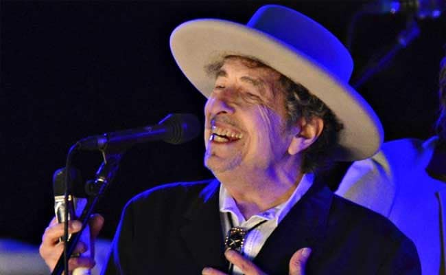 Bob Dylan The Odd Man Out As US-Based Foreigners Take Most 2016 Nobels