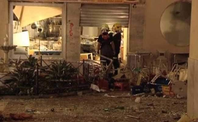 Explosion At Cafe Injures 90 At Festival In Spain